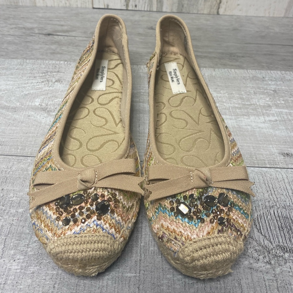 NWOT Simply Vera espadrilles